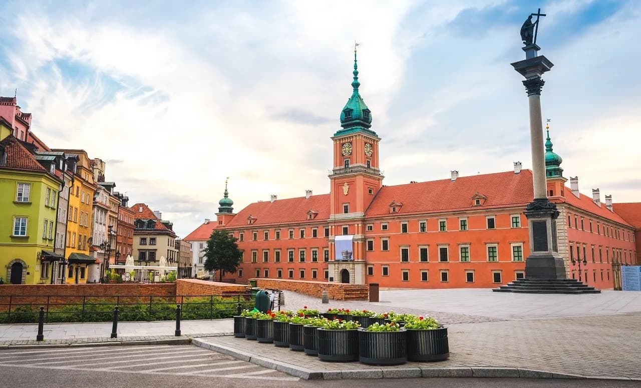 Zamek Królewski w Warszawie: Czego nie możesz przegapić podczas zwiedzania