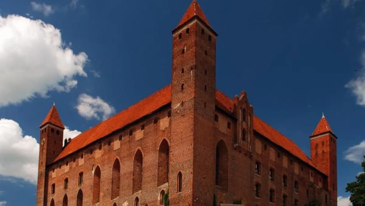 Zamek w Gniewie: 7 fascynujących faktów o krzyżackiej fortecy